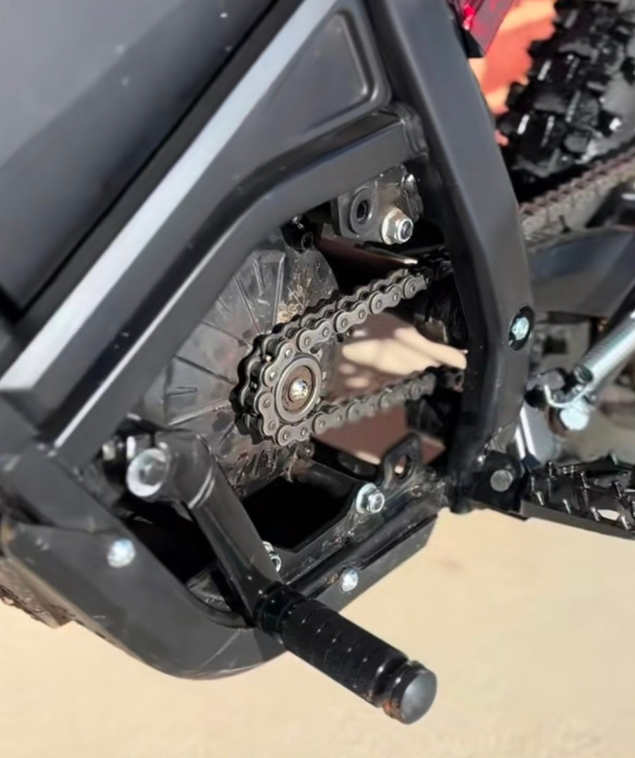 V.2 Yozma/Strike shadow footlock